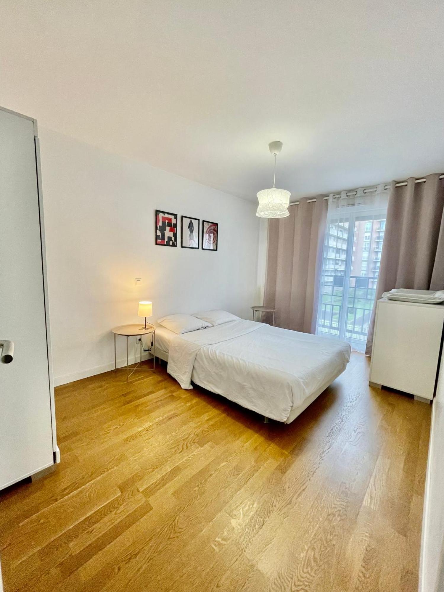 סן-קואן Sweet Escape Paris Centre - 3 Bds- Terrasse - Stade De France - Montmartre מראה חיצוני תמונה