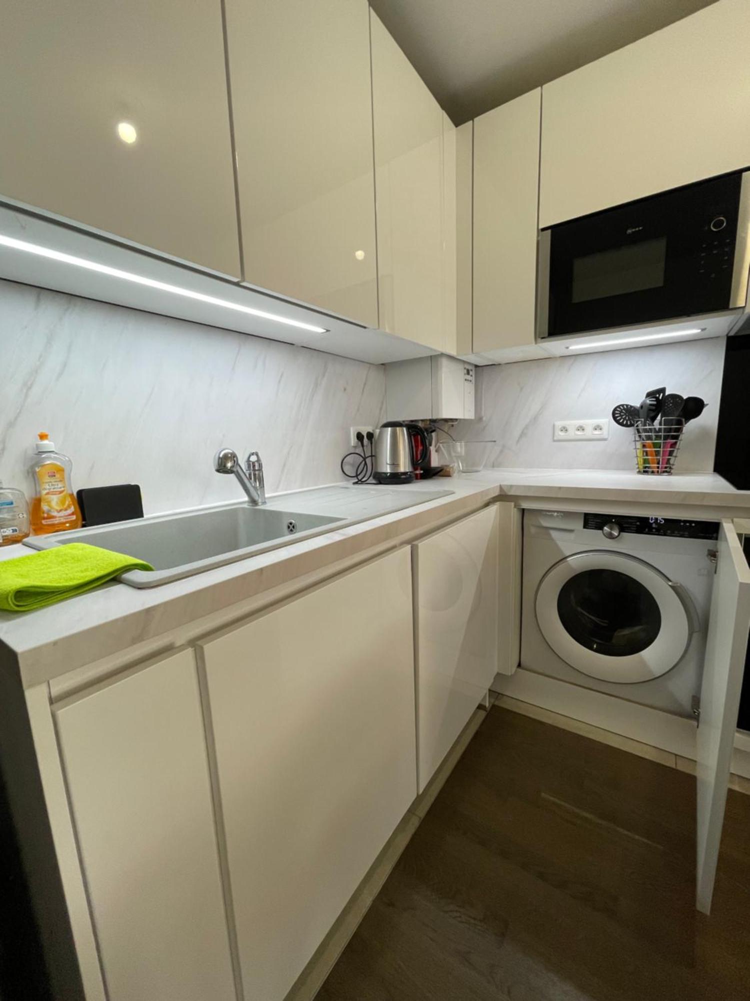 סן-קואן Sweet Escape Paris Centre - 3 Bds- Terrasse - Stade De France - Montmartre מראה חיצוני תמונה
